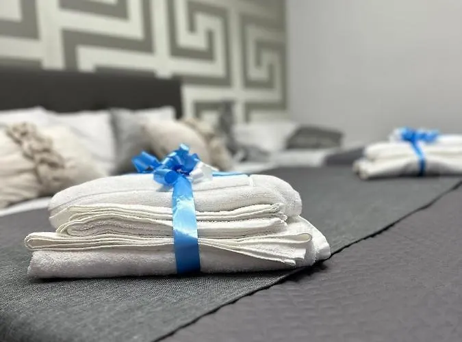 Piccolo Lucio Bed and Breakfast 4*