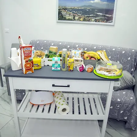 Nocleg ze śniadaniem Piccolo Lucio Neapol